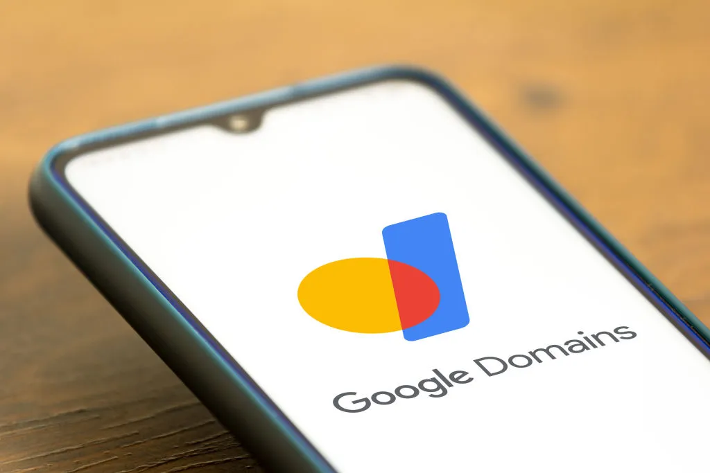 Dominios Google: ¿Qué pasó con el servicio y cuáles son las mejores alternativas en 2026?